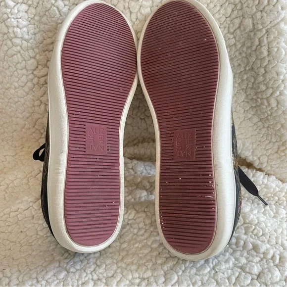 Naturalizer Morrison sneakers - Picture 8 of 9